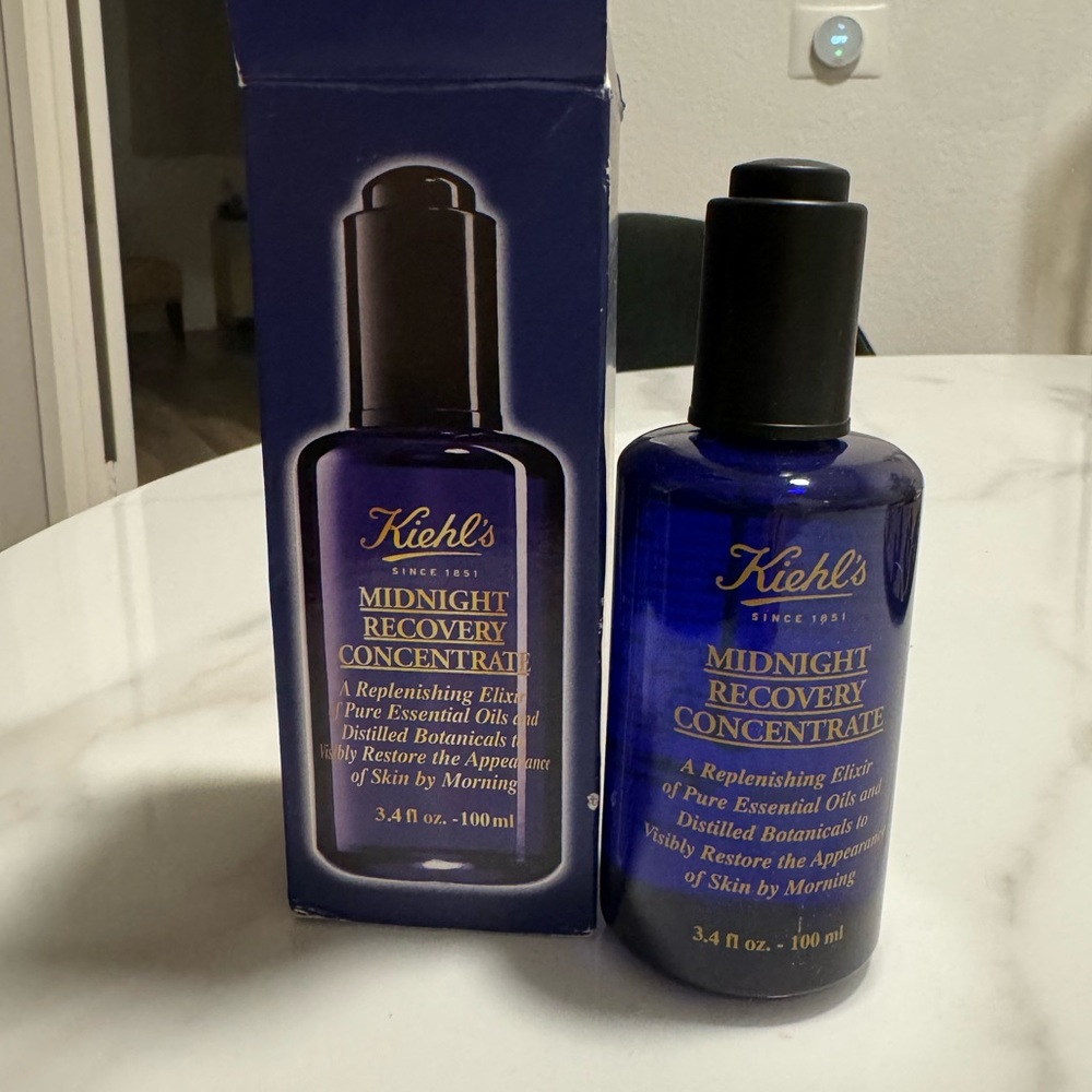 NWT Kiehls Midnight Recovery Concentrate